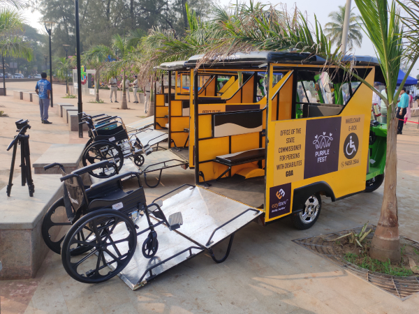 wheelchair-accessible-e-rickshaw-3